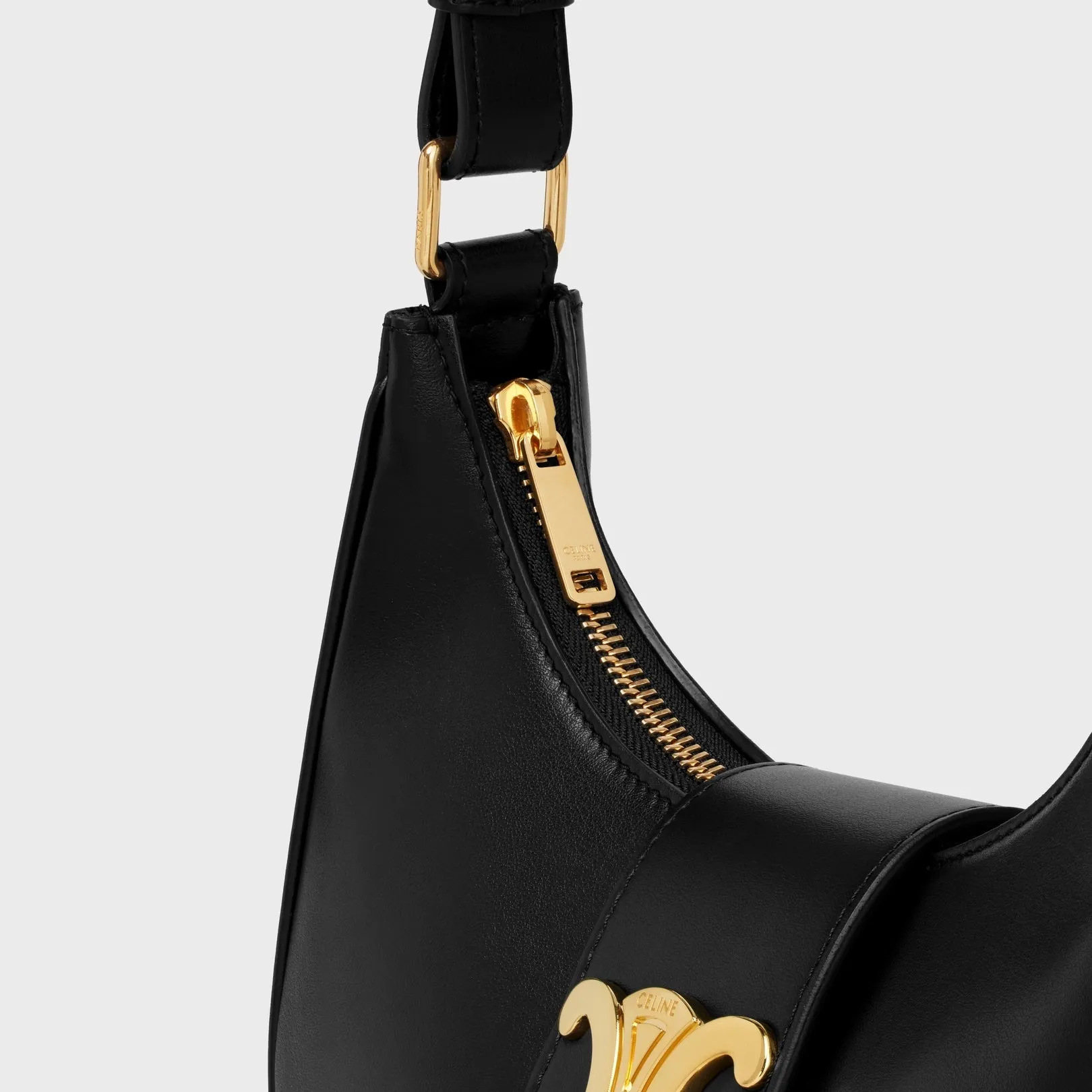 CÉLINE SMOOTH CALFSKIN MEDIUM AVA TRIOMPH HOBO BAG