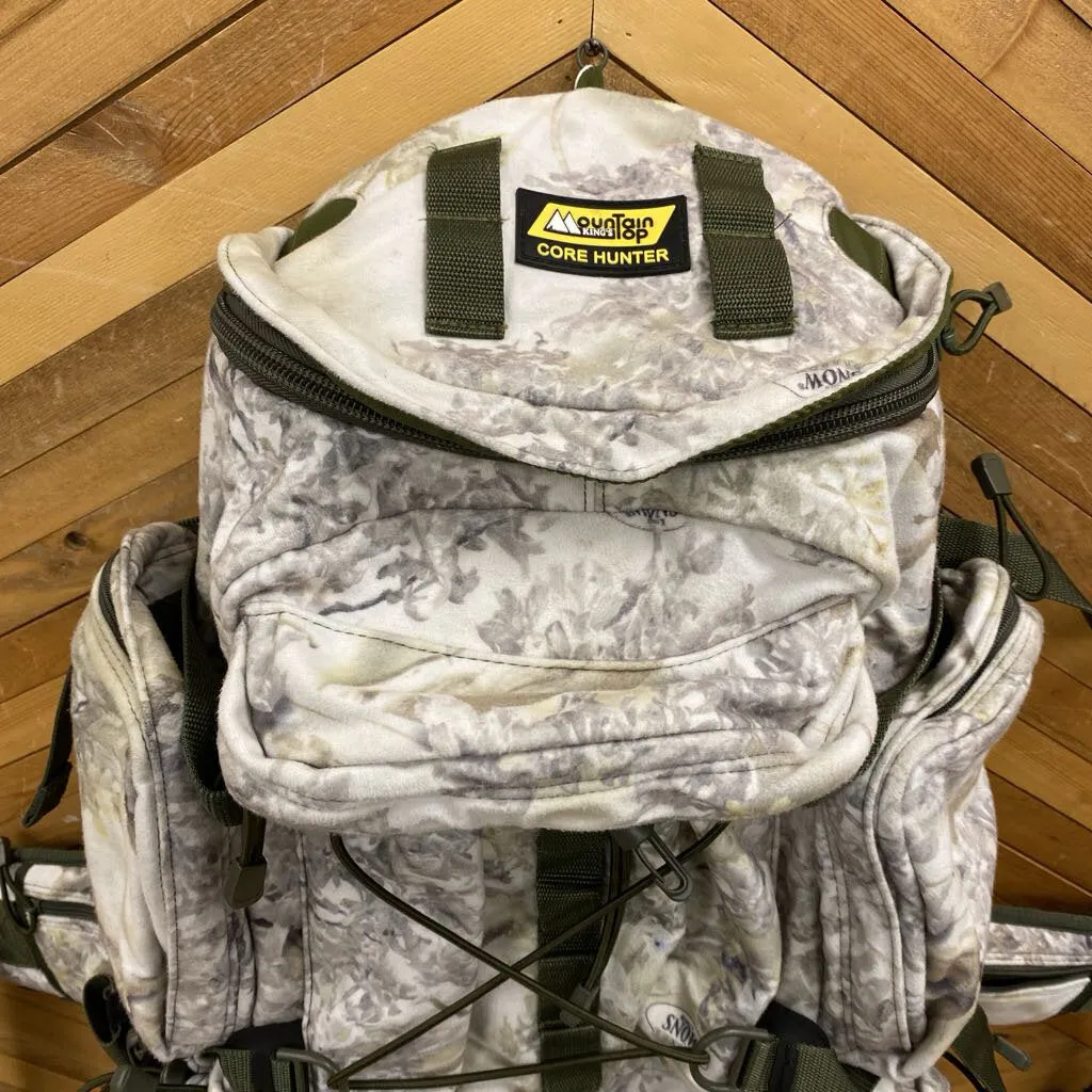 Mountain Top Kings-Mountain Top 2200 Backpack- MSRP $289: white Green Camo--