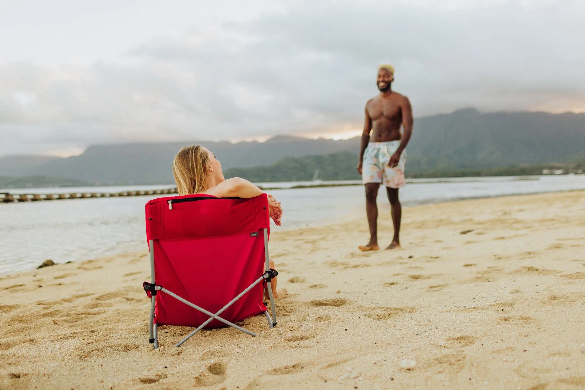 NC State Wolfpack - Tranquility Beach Chair with Carry Bag