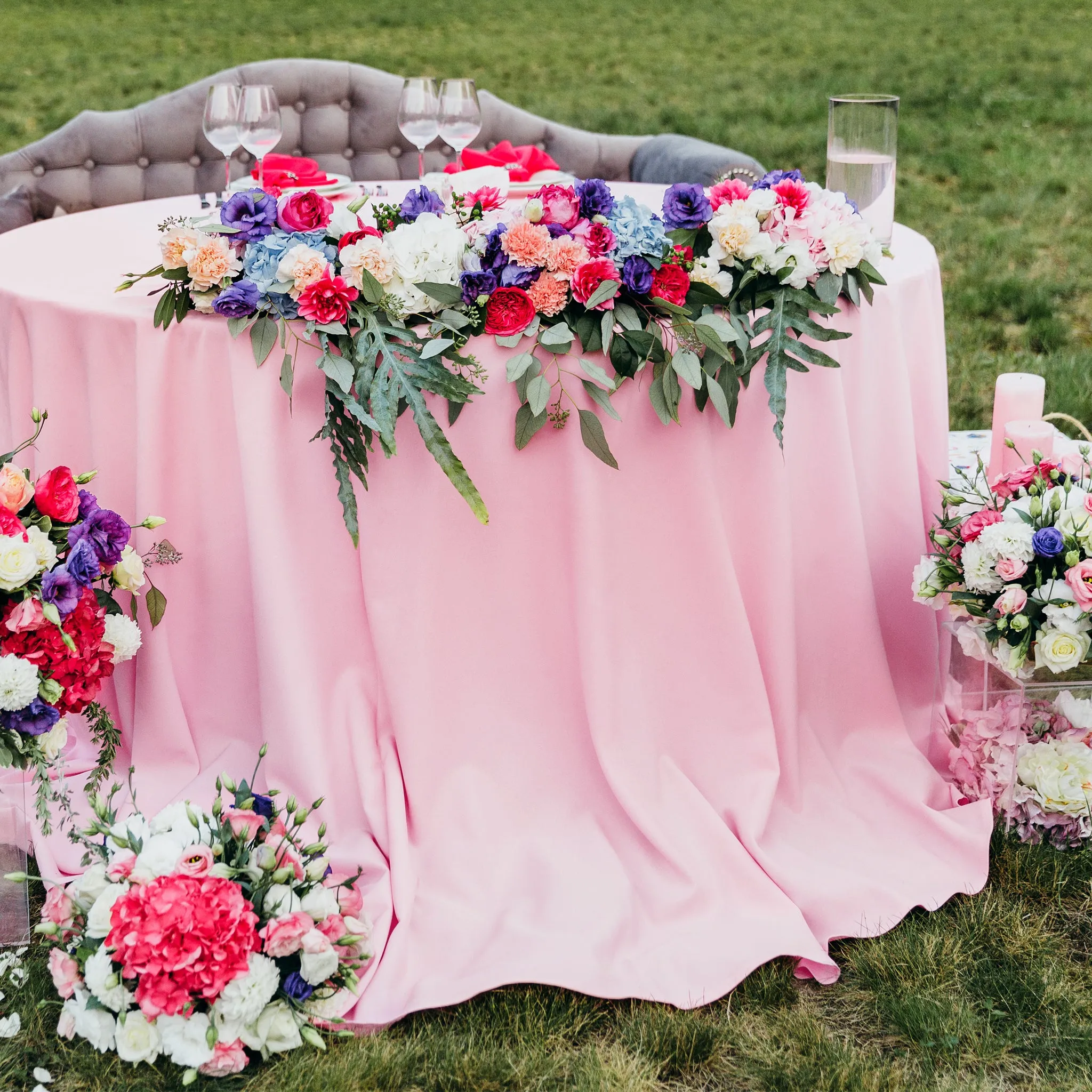 Polyester 108" Round Tablecloth - Pink