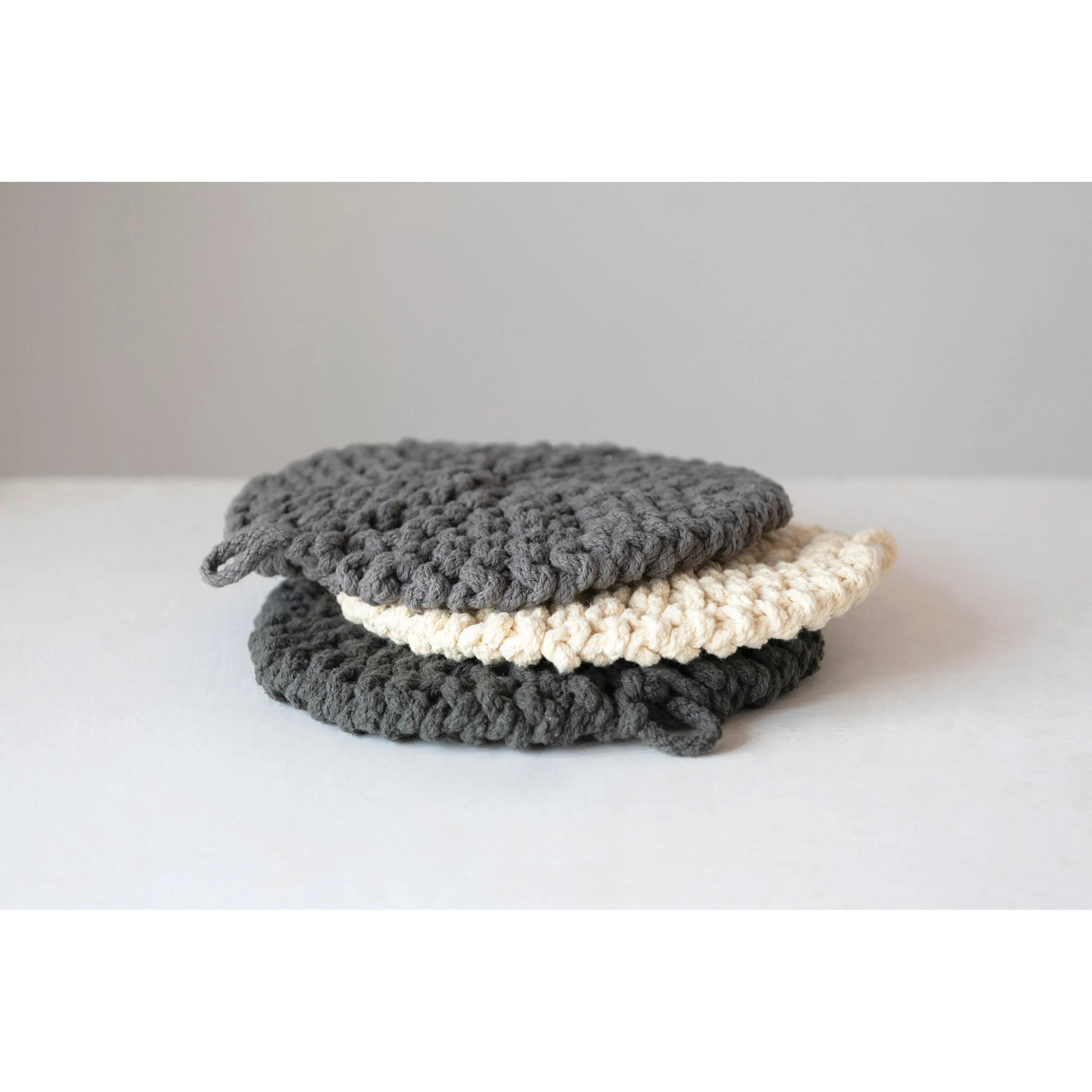 Round Crocheted Pot Holder