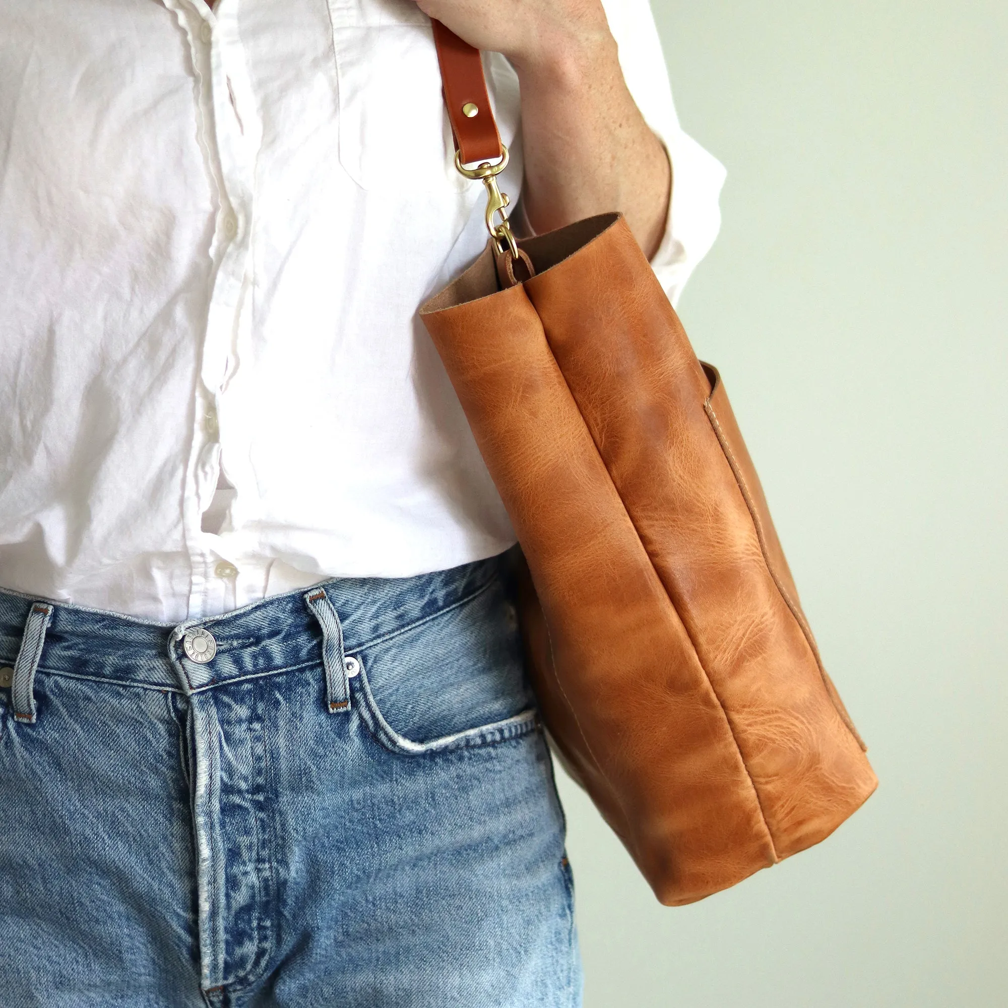 Summer SecondS Sale - Leather Day Bag - Honey Brown Pull Up