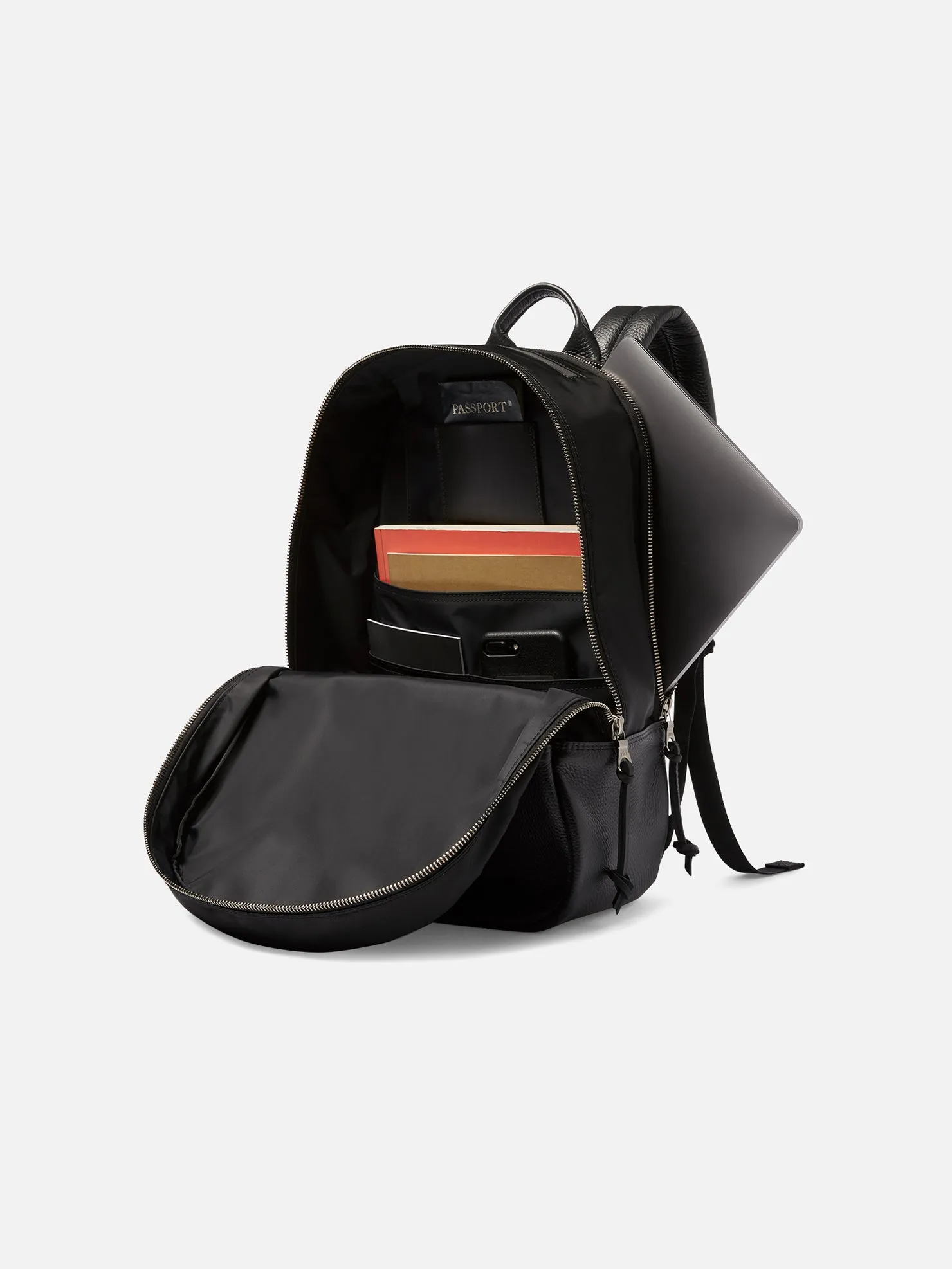 UTILITY DAYPACK