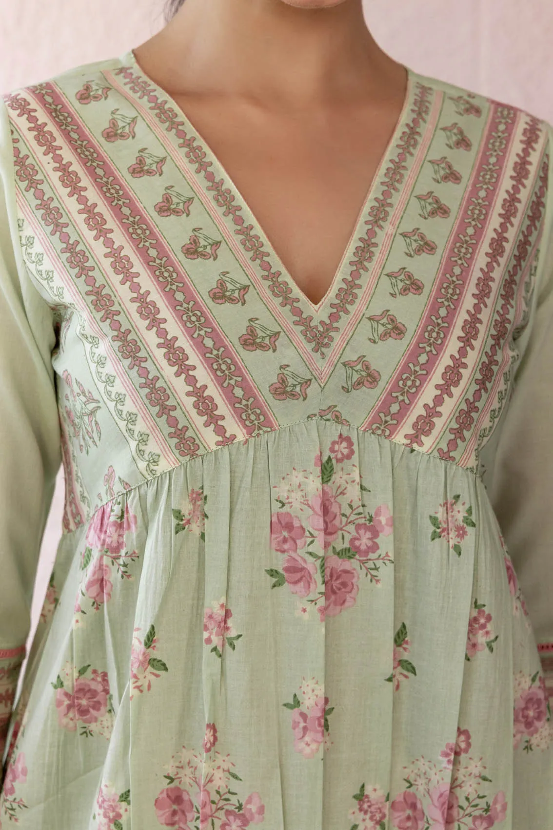 Vibrant Rosebush Kurta